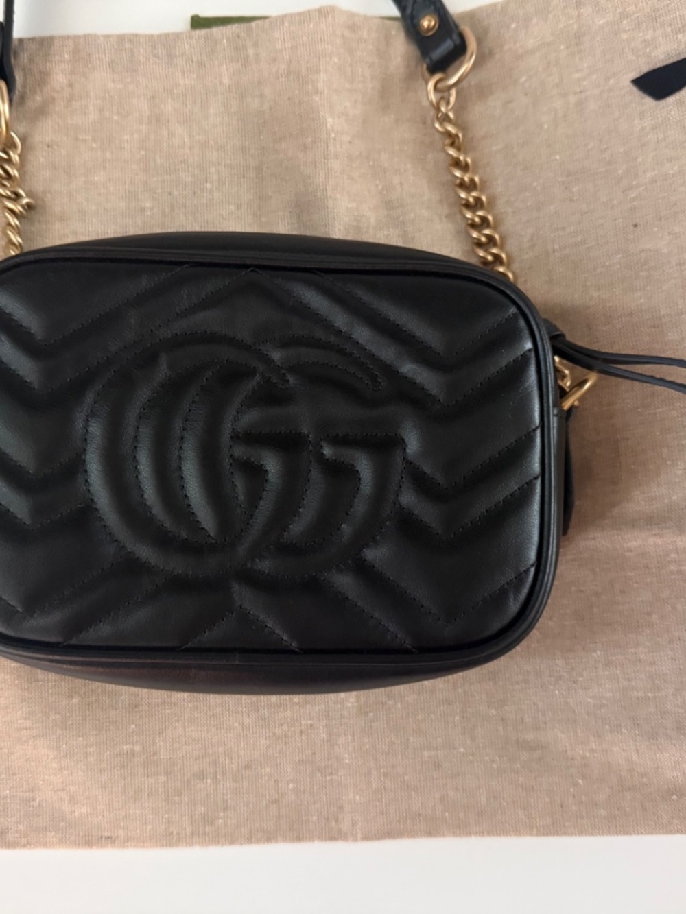 Gucci Marmont Mini Camera Bag - Picture 5 of 7